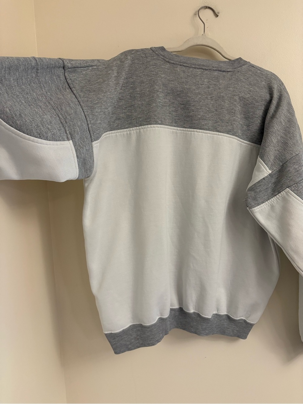 Vintage 90s Logo 7 Notre Dame Fighting Irish Henley Sweatshirt made in USA Large - Picture 7 of 15